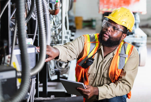 Best Affordable Electrician  in Helena, AL